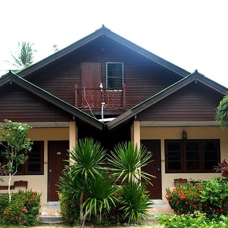 Sukasem Bungalow Lamai Beach  Bagian luar foto